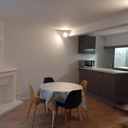 Appartement T3 En Duplex La Creche Exterior foto